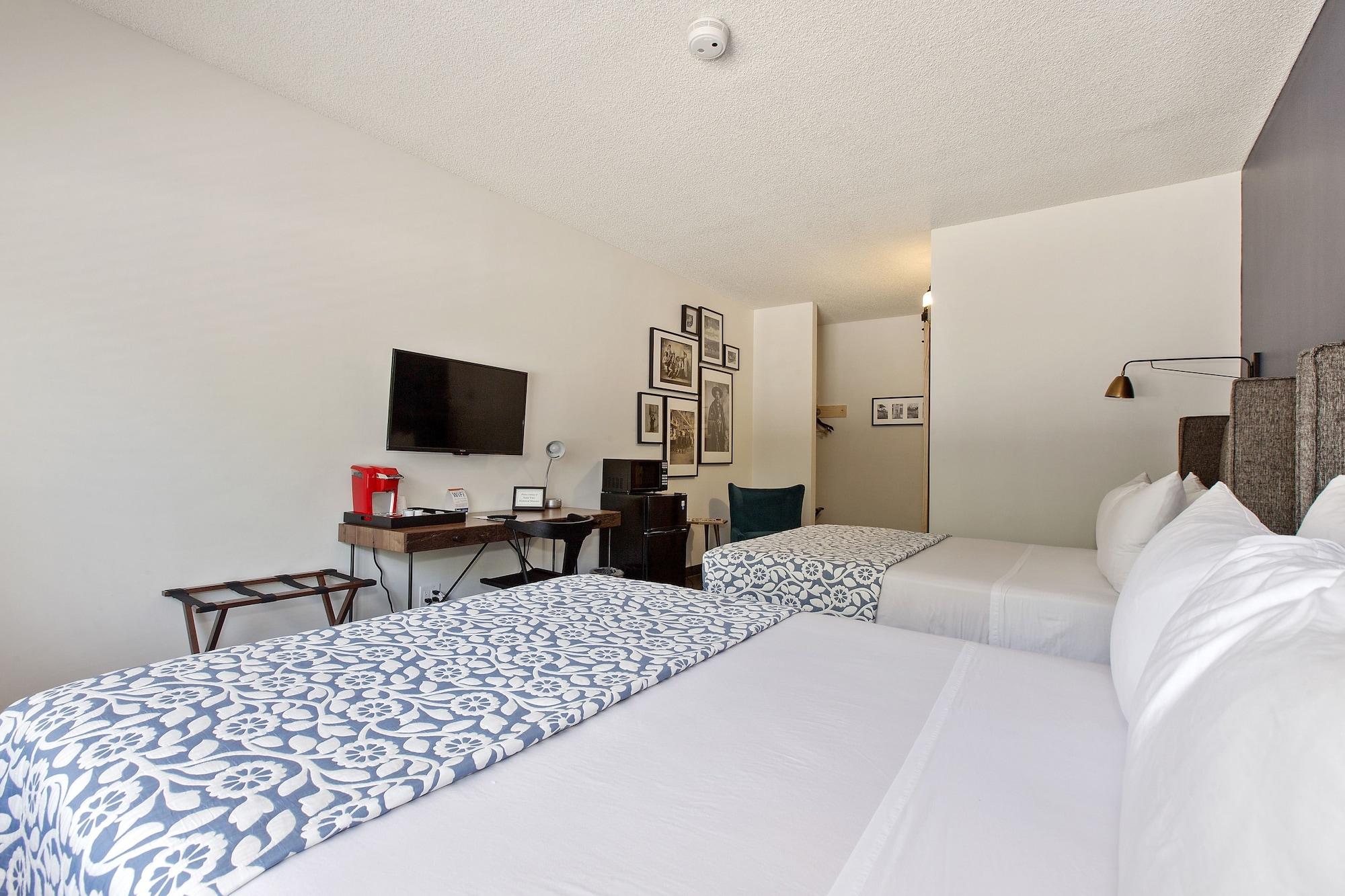 Sideways Hotel