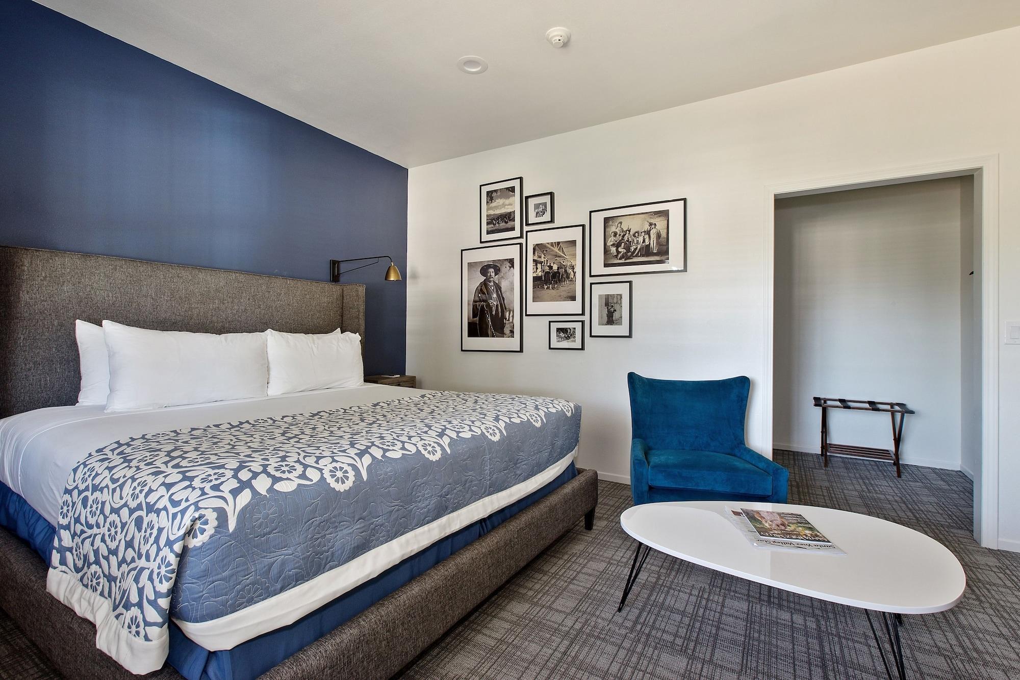 Sideways Hotel